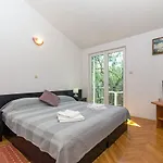 Franka Apartamento